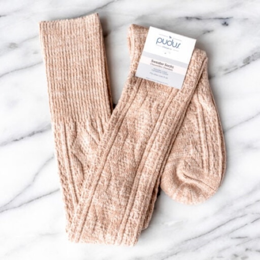 COPY - Pudus Sweater socks NWT